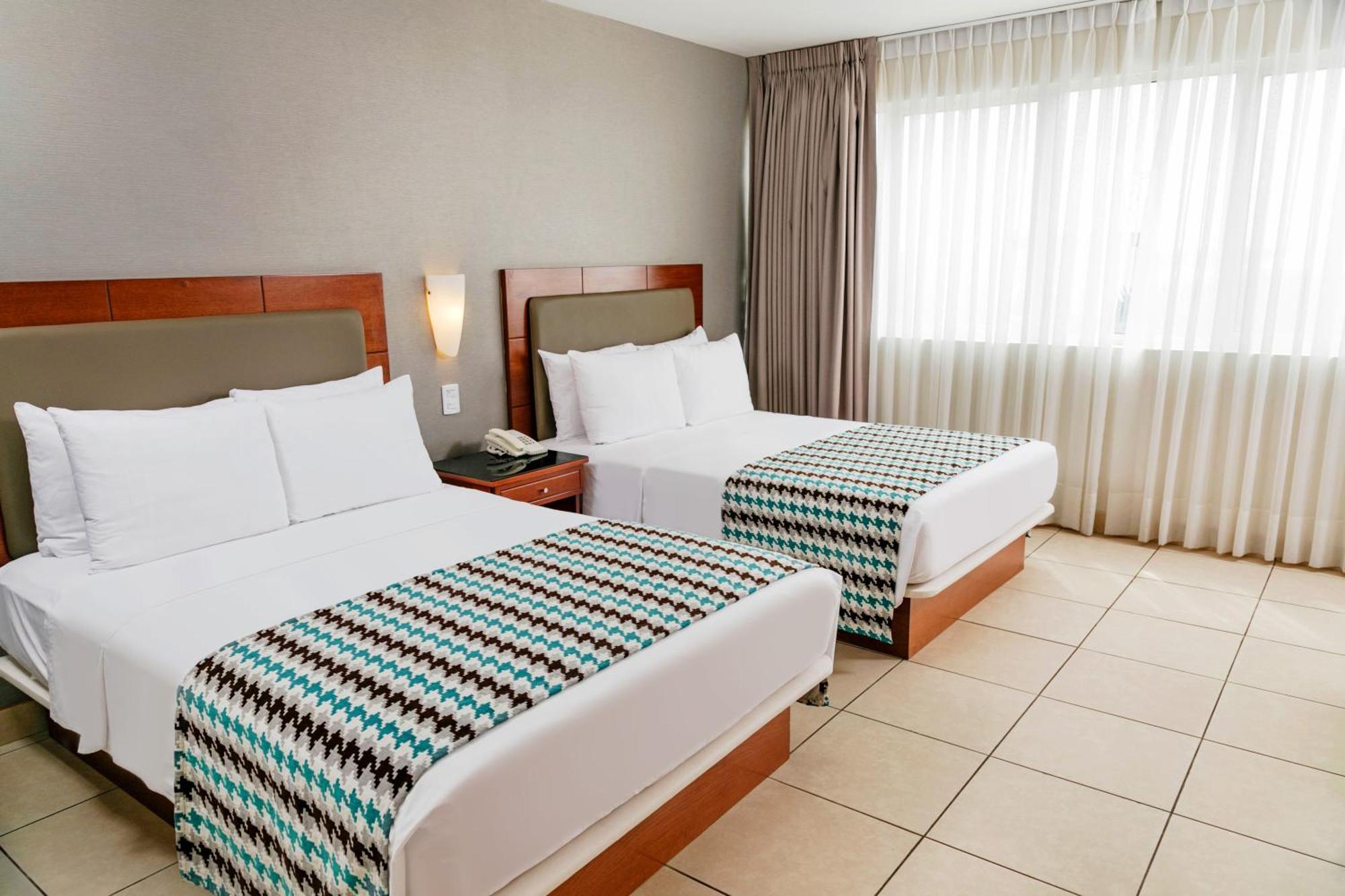 Costa del Sol Wyndham Pucallpa Esterno foto