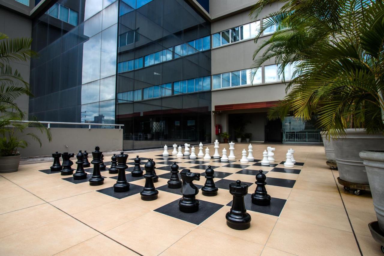 Costa del Sol Wyndham Pucallpa Esterno foto The courtyard of the library